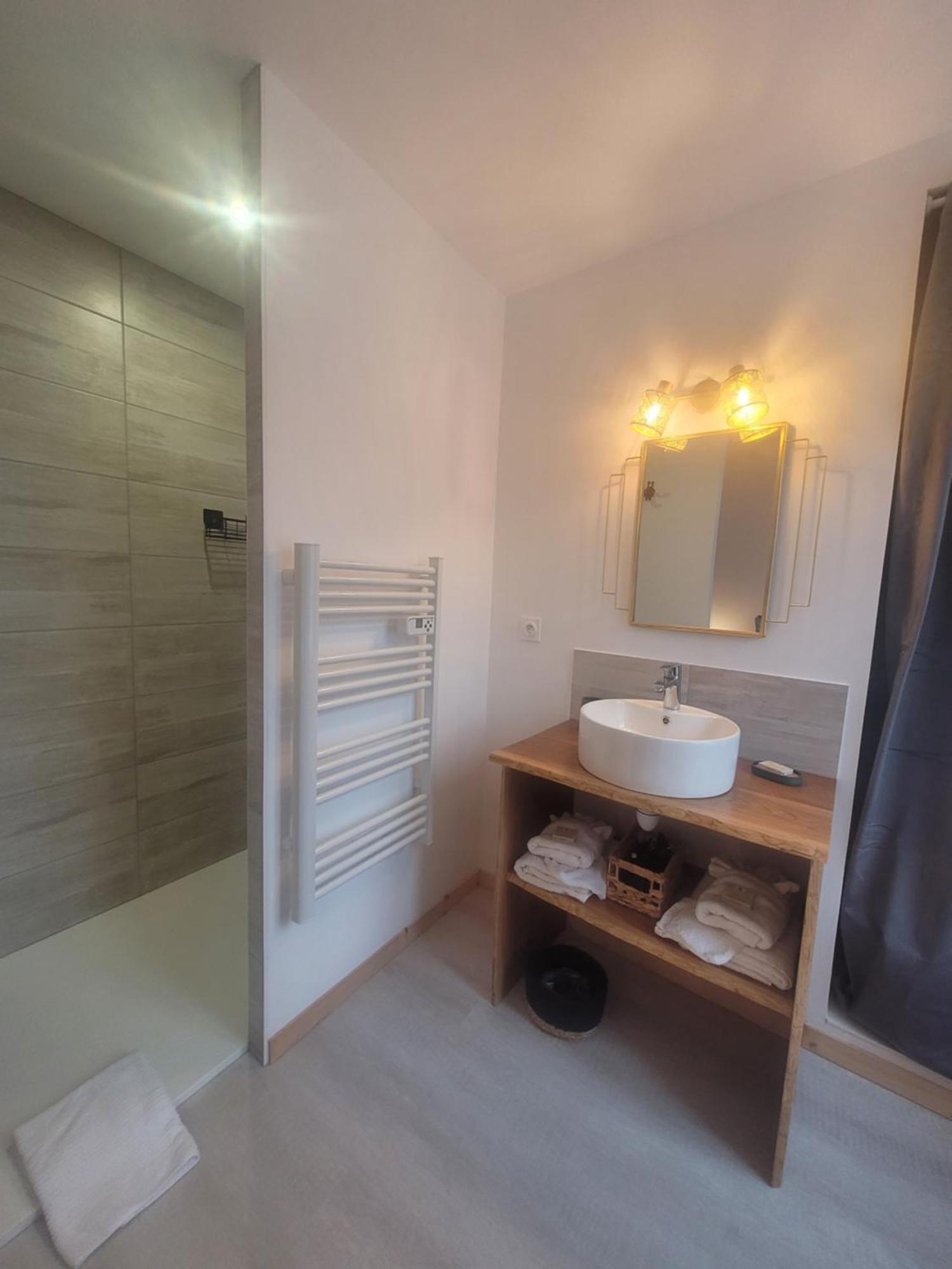 Lekker Slaap Hotel Parthenay Luaran gambar